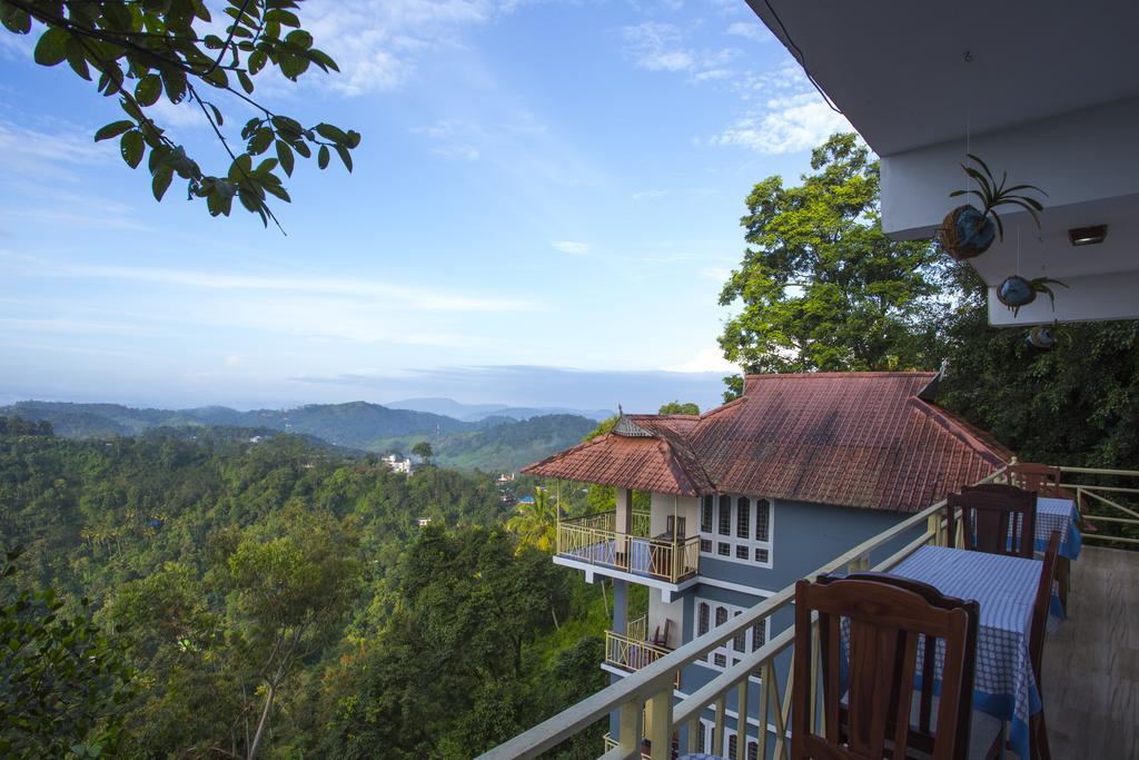 Spice Country Resort Chithirapuram Bagian luar foto