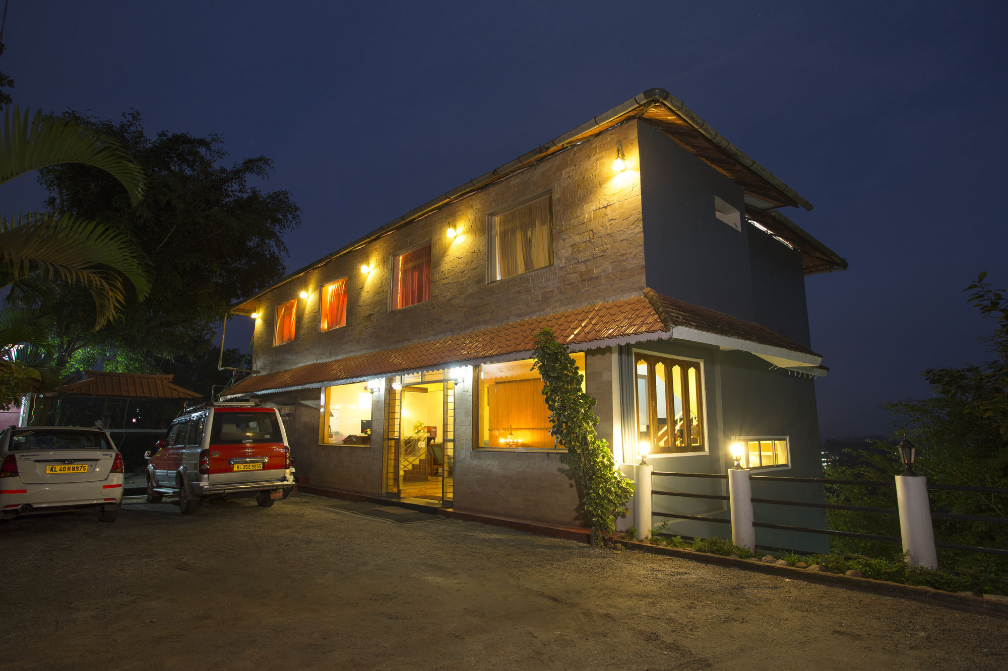 Spice Country Resort Chithirapuram Bagian luar foto