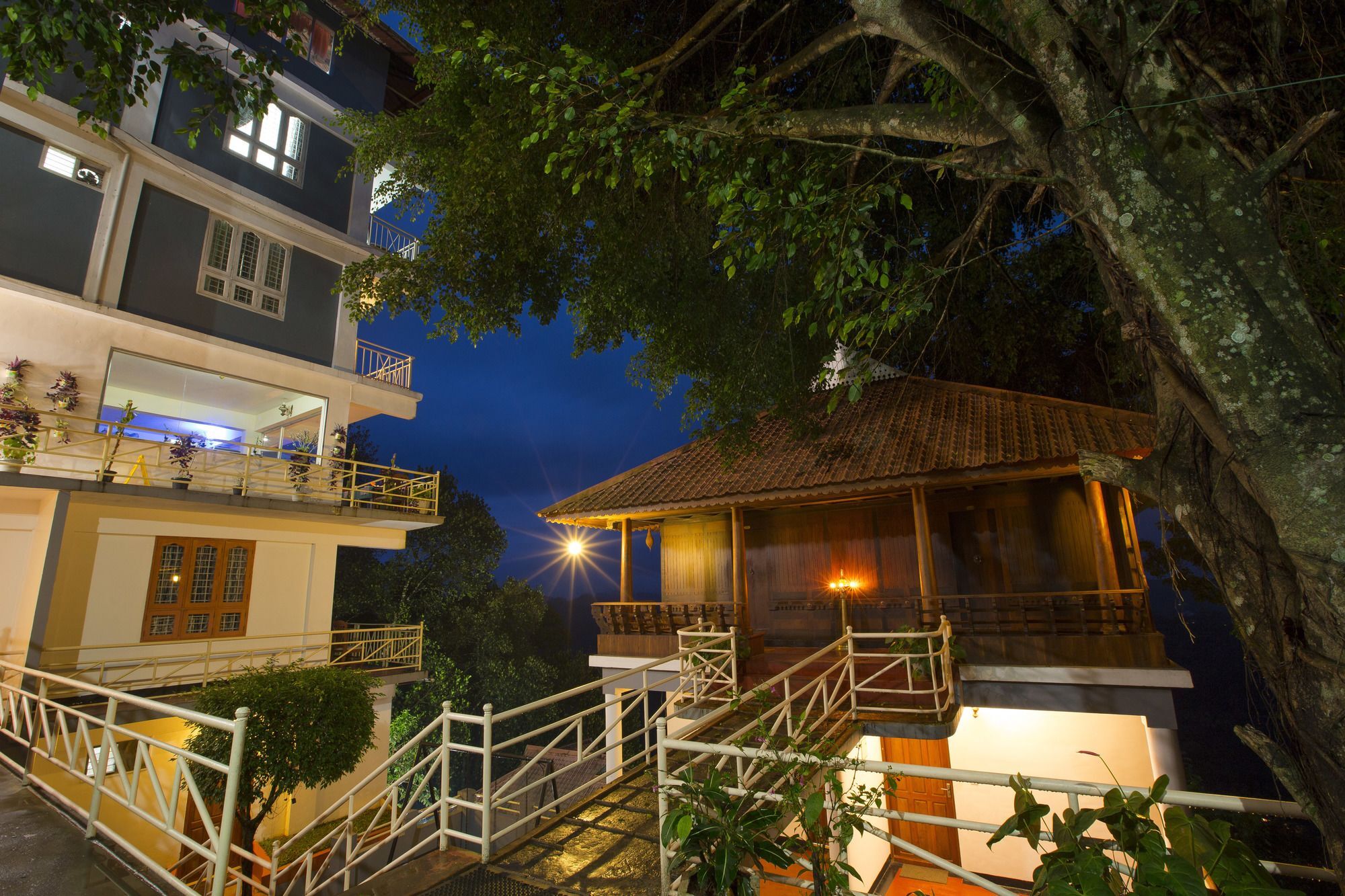 Spice Country Resort Chithirapuram Bagian luar foto